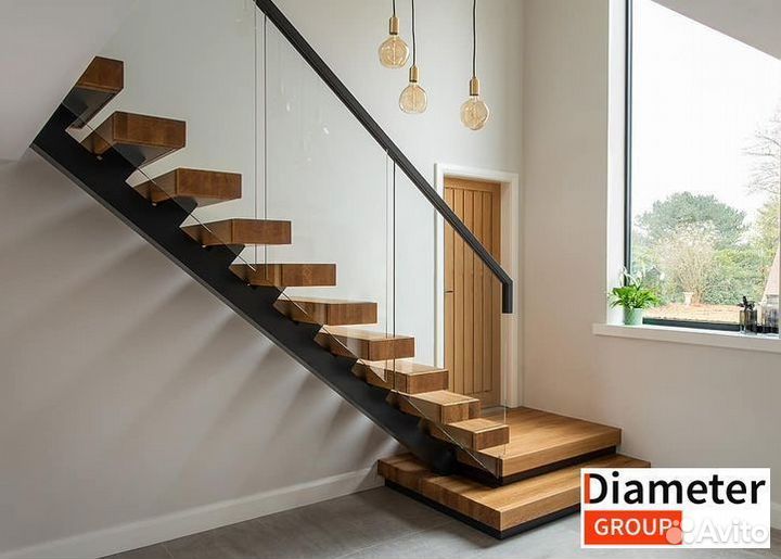 Удобная лестница в стиле шале