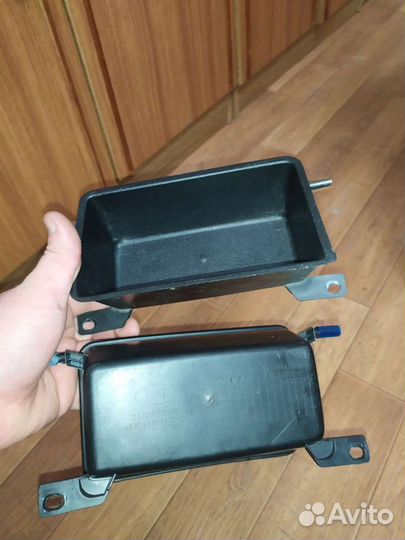 Заглушка в торпеду приора 2