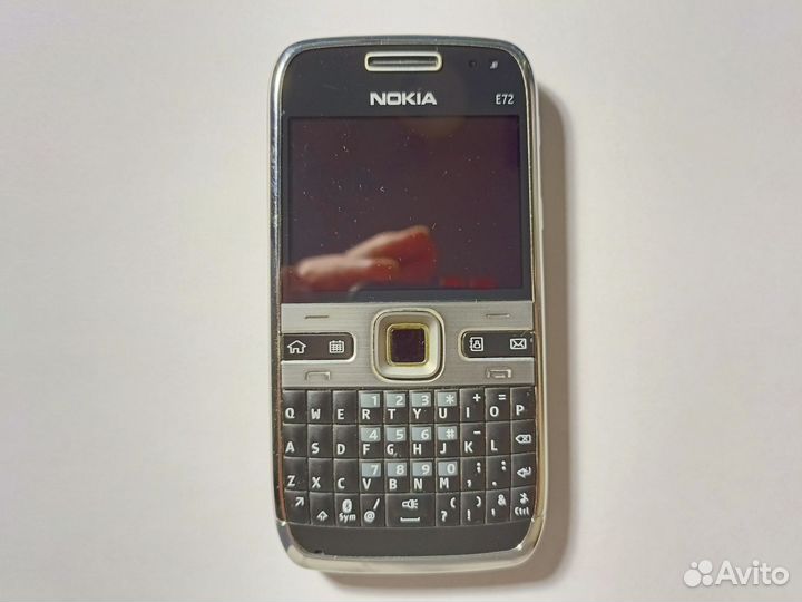 Nokia E72