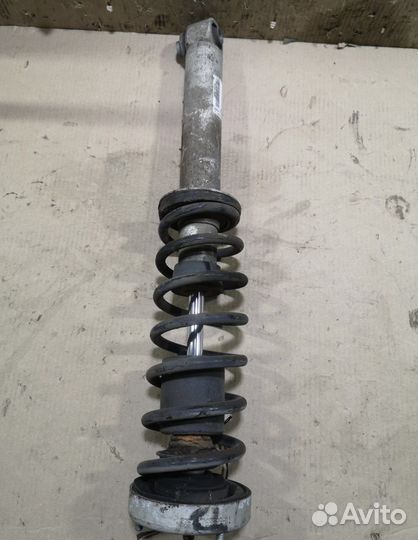 Стойки амортизатора задние bmw 7-series e65