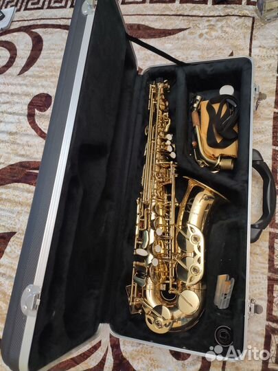 Саксофон альт бу