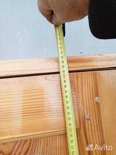 Двери из массива сосны