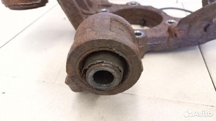 Кулак поворотный задний левый Grand Vitara 2006-20