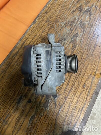 Продам генератор от toyota ланкрузер Prado 150