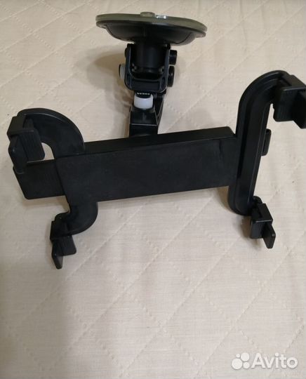 Держатетель планшета 360 на присоске в автомобиль