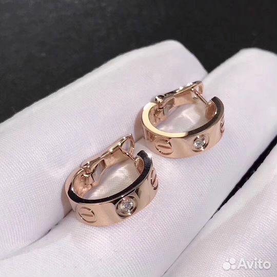 Cartier Love серьги 0,07 ct