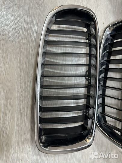 Решетки радиатора (ноздри) bmw f30 рест
