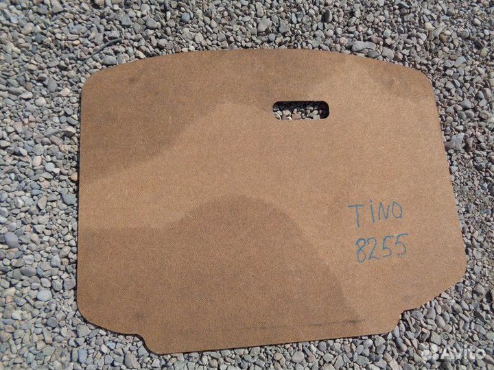 Пол багажника Nissan Tino HV10