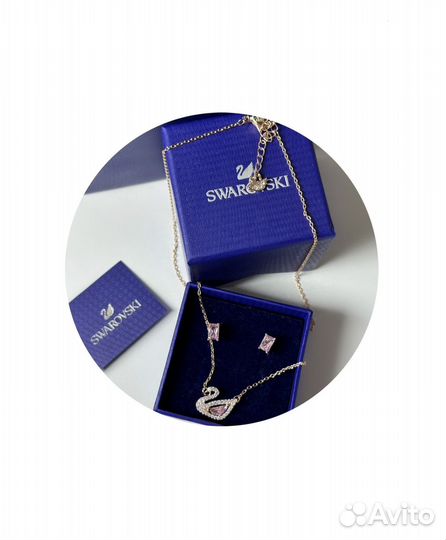 Swarovski колье лебедь