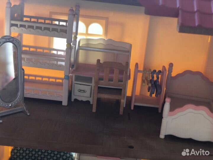 Sylvanian Families большой дом со светом