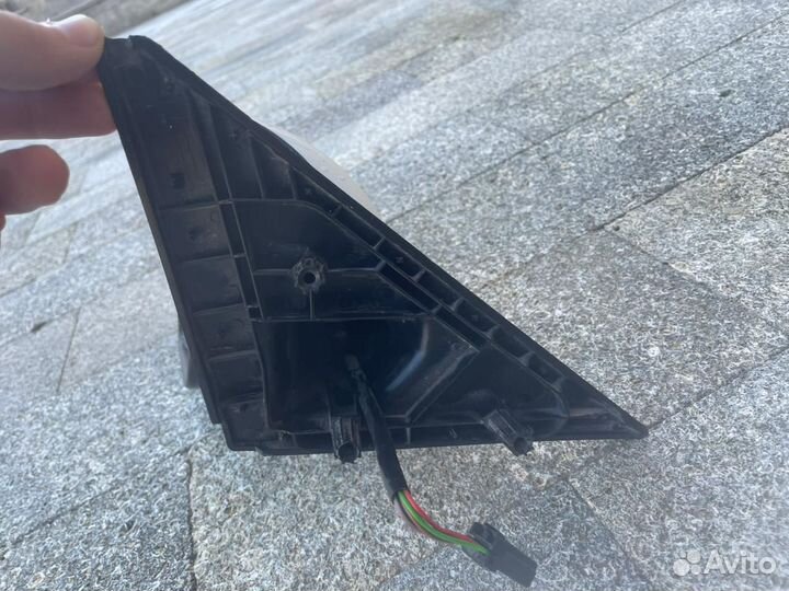 Боковое левое зеркало от приоры