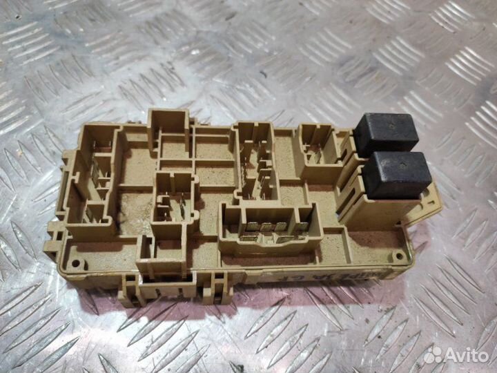 Блок предохранителей Subaru Impreza 1 G10.GF 1996