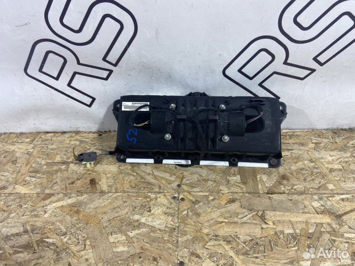 Подушка безопасности пассажира передняя правая