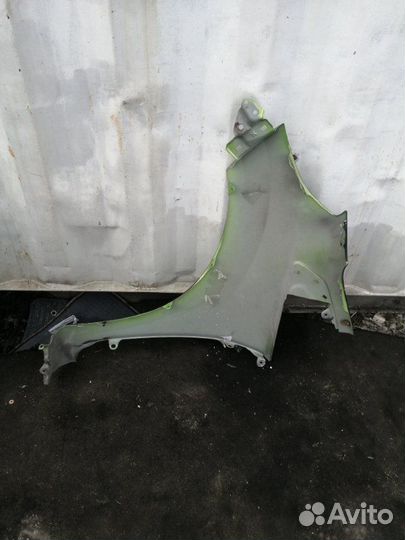 Крыло переднее правое Honda Fit GE6