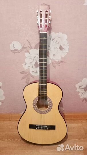 Классическая гитара бу