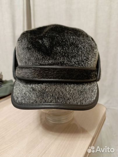 Мужская зимняя шапка