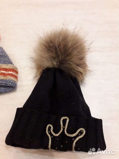 Шапки зимние шерстяные