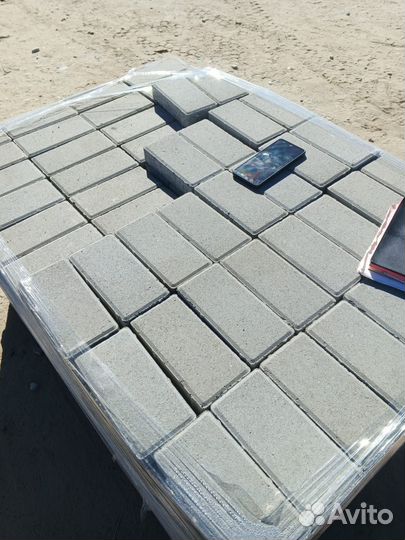 Тротуарная плитка 100*200*45 серая в наличии