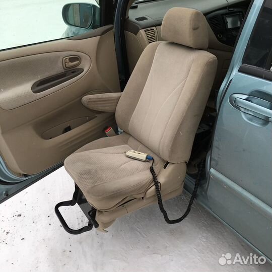 Кресло инвалидное автомобильное