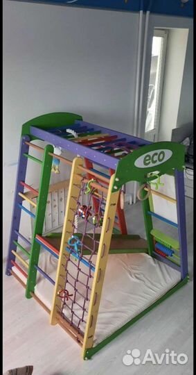 Детский спортивный комплекс с горкой