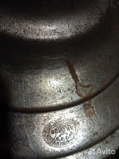Самовар старинный на дровах