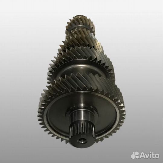 Вал промежуточный левый в сборе на кпп ZF Traxon