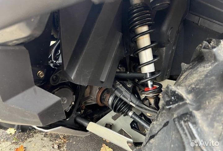 BRP Can-Am Outlander XMR 1000R EFI