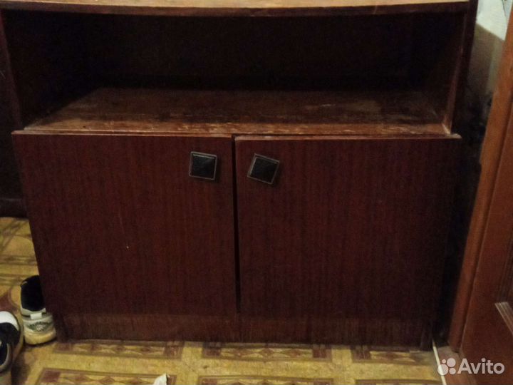 Тумба под телевизор бу