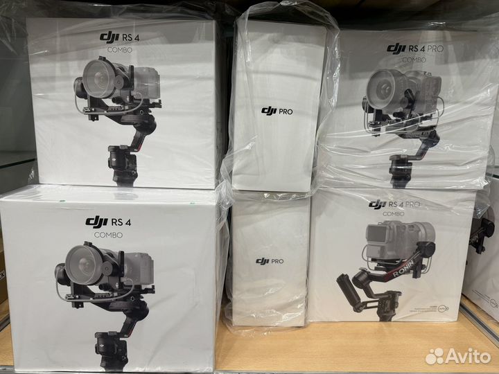 Стабилизатор DJI RS 4 combo pro