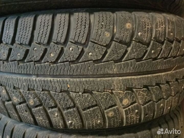 Gislaved Nord Frost 5 235/55 R17 103