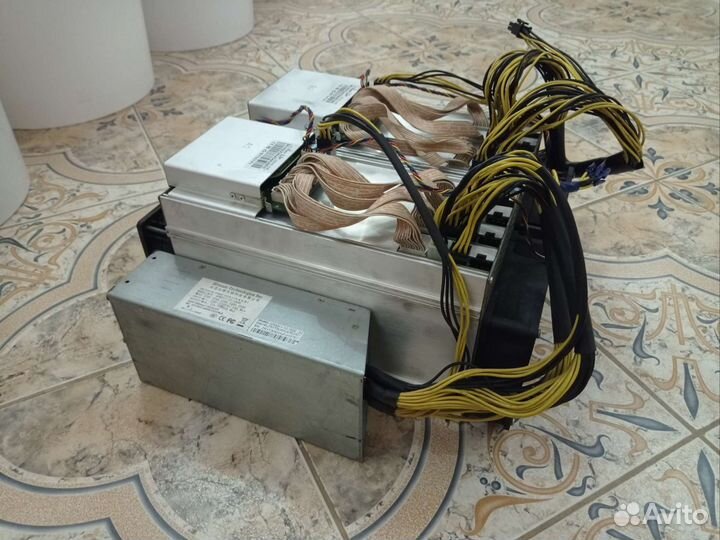 Асик Antminer L3+