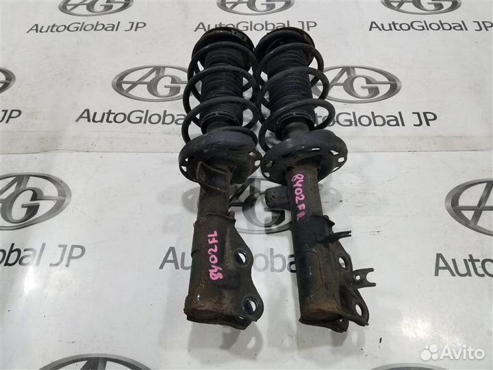 Амортизатор/стойка передняя правая Honda Vezel