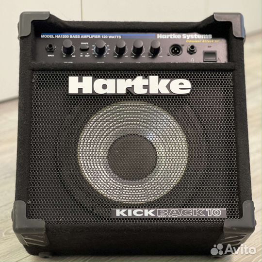 Комбоусилитель Hartke Kickback 10 120 Вт
