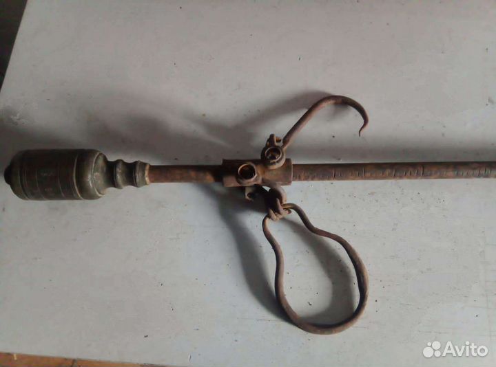 Весы старинные