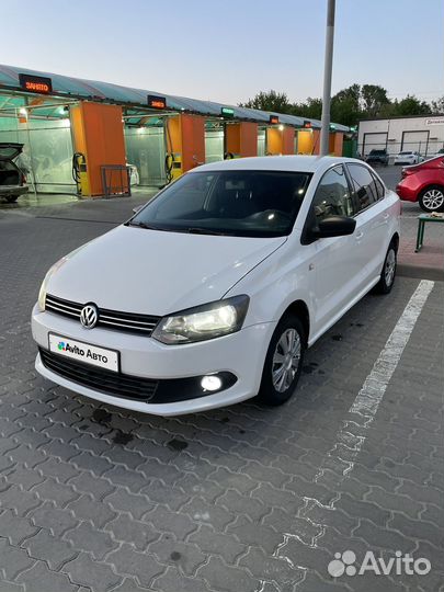 Volkswagen Polo 1.6 МТ, 2015, 260 000 км