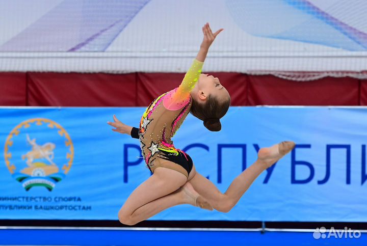 Купальник гимнастический для выступлений