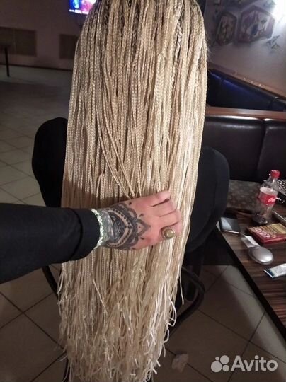 Плетение афрокос - зизи, выезд бесплатно