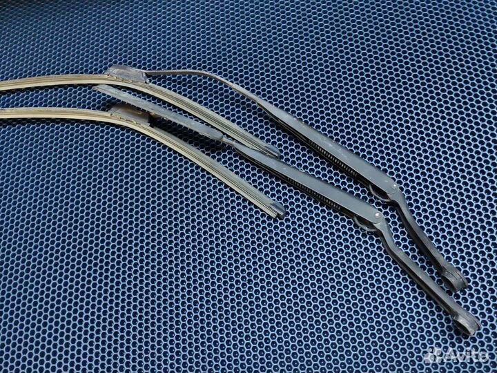 Поводок стеклоочистителя Hyundai sonata 4