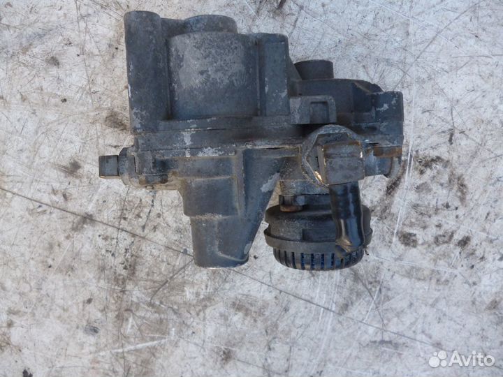 Клапан ускорительный (электрический wabco) DAF