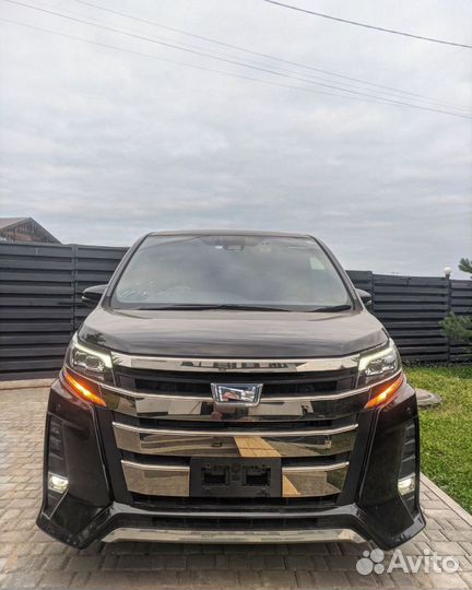 Toyota Noah 1.8 CVT, 2018, 49 000 км