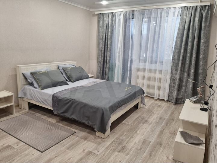 2-к. квартира, 54 м², 1/5 эт.