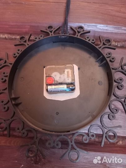 Настенные ретро-часы Янтарь (СССР)