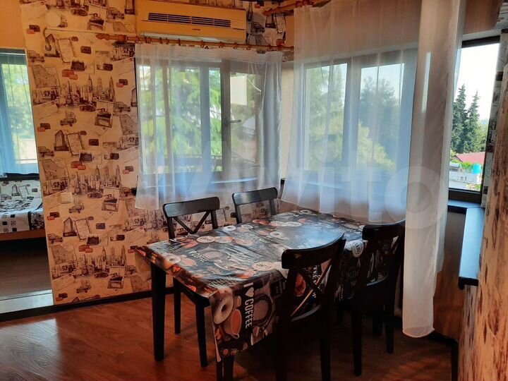 2-к. квартира, 35 м², 2/4 эт.