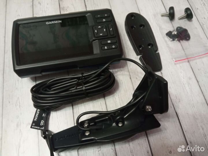 Garmin striker vivid 5cv