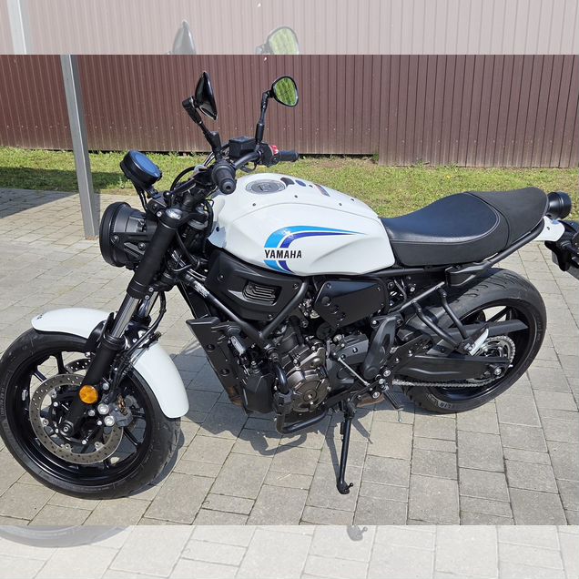Yamaha XSR 700, 2022, 2 400 км