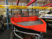 Моторная лодка Триера 460 Красная
