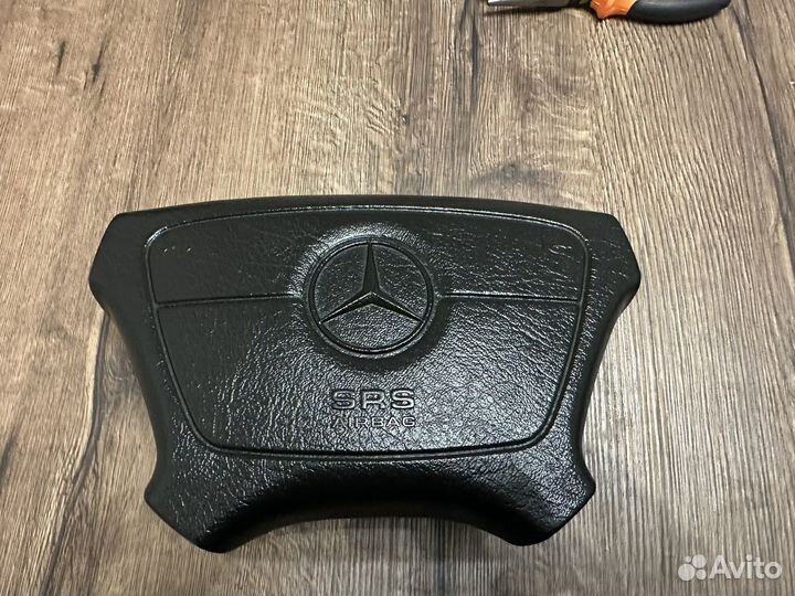 Подушка SRS arbag на Mercedes W124 W140