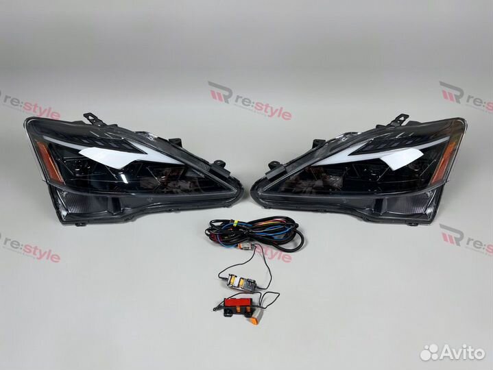 Фары Lexus IS250 05-12г Стиль 20г D2405