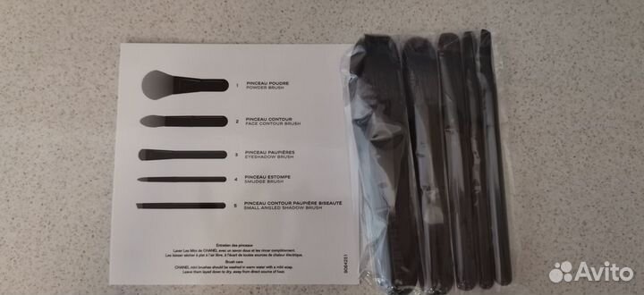 Кисти для макияжа натуральные