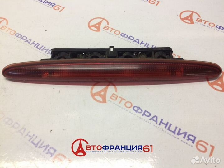 Дополнительный стоп сигнал, 8200027455 renault meg
